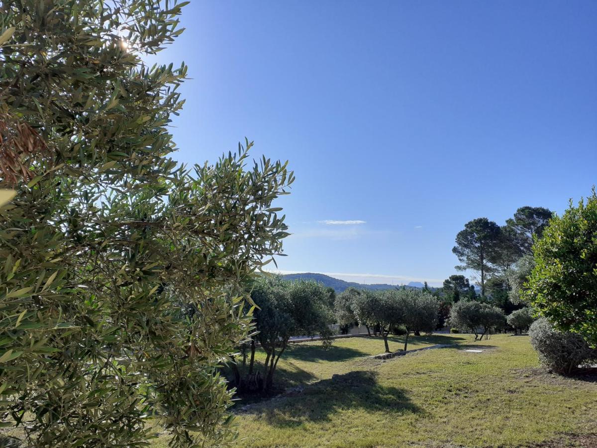 La Bastide Des Selves Draguignan Exterior foto